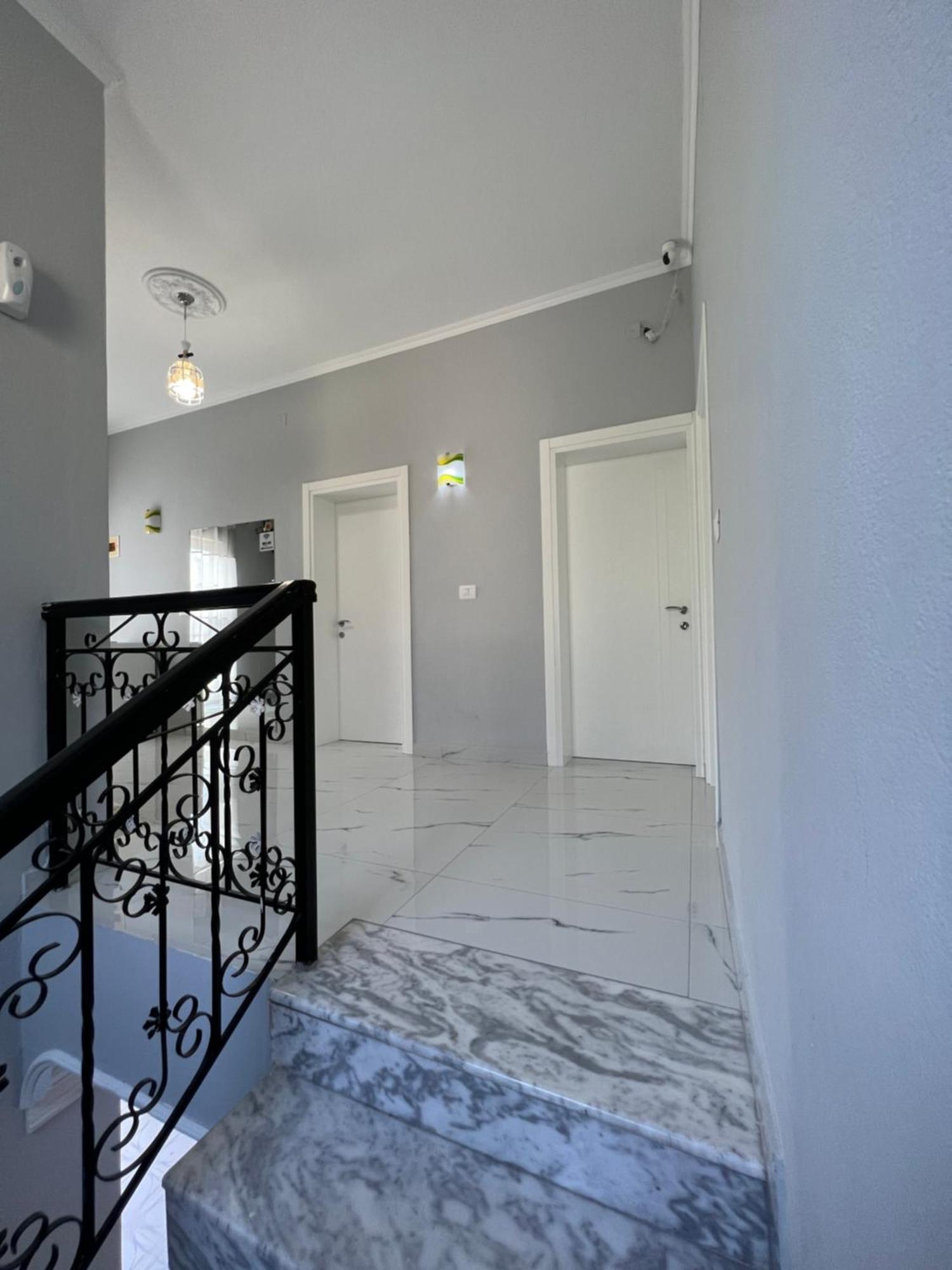 Guesthouse Bellavista Berat Kültér fotó
